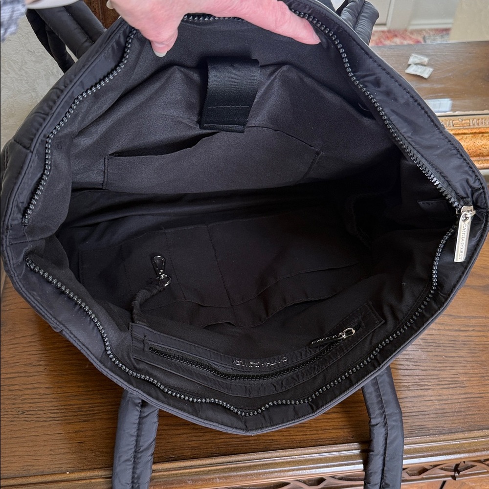 Cynthia Rowley Black Quilted Puffer Nylon Tote w/Padded Handles. Fits 14” laptop - Picture 13 of 16